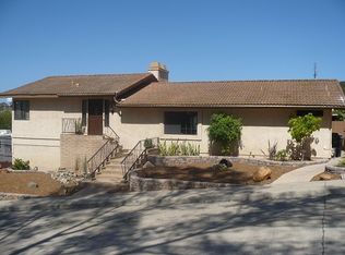 960 Surrey Dr, Bonita, CA 91902