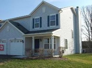 2501 Hearthstone Dr, Hampshire, IL 60140