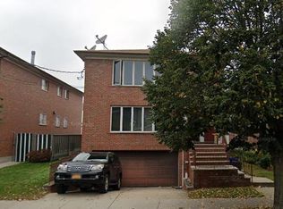19811 47th Ave, Flushing, NY 11358