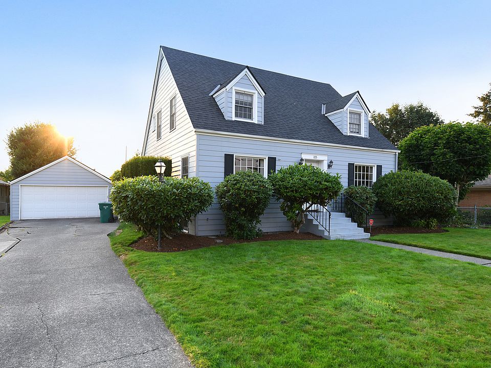 Front view of home