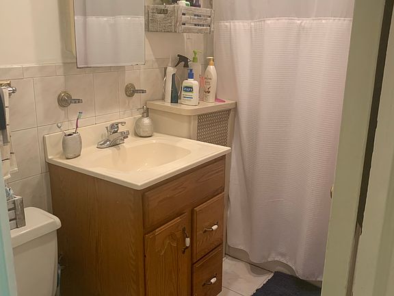5th image of 25-36 42nd St #2F