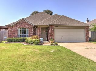 10402 E 115th St S, Bixby, OK 74008