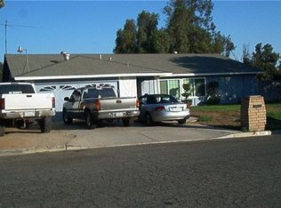 8227 Saddle Creek Dr, Riverside, CA 92509