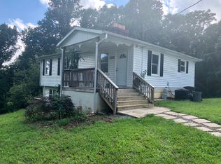 7022 Old Carolina Rd, Gainesville, VA 20155