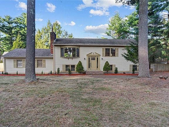 2nd image of 39 Circlewood Dr