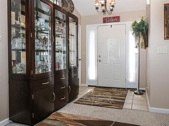 4th image of 1079 Oak Dale Ln