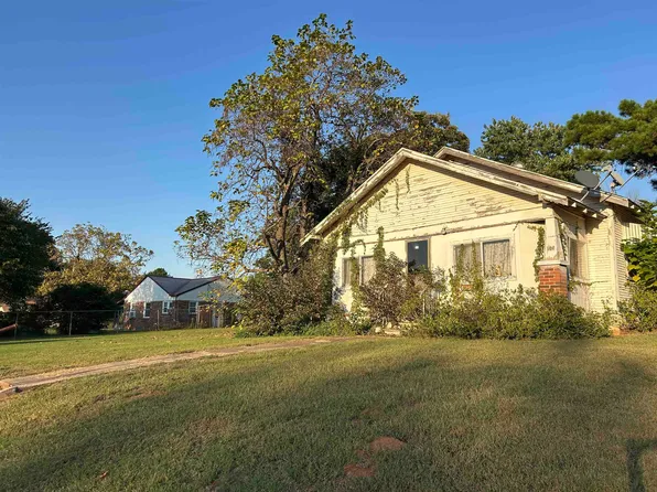 104 W Walnut St, Rush Springs, OK 73082