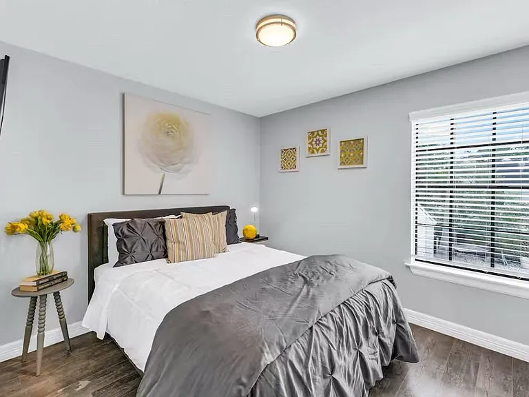 7606 Magnolia Shadows Ln — Photo 17