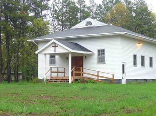 828 1st St NE, Menahga, MN 56464