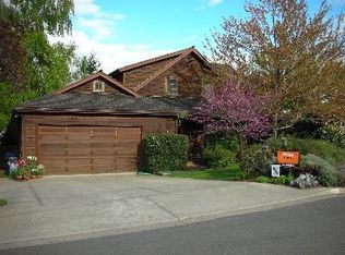 1032 Bellview Ave, Ashland, OR 97520