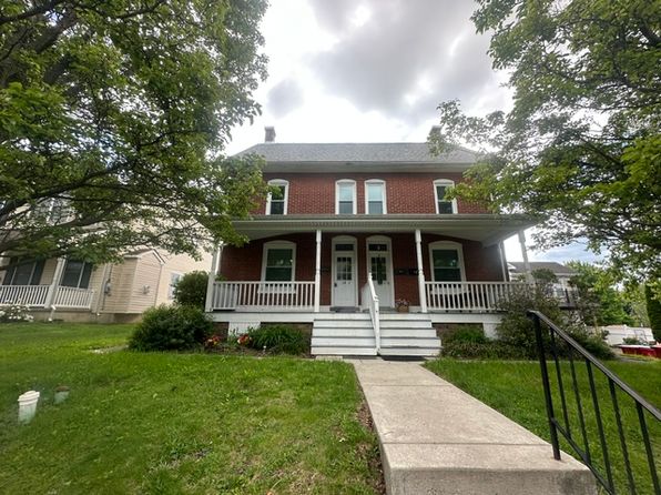 34 Adams Ave