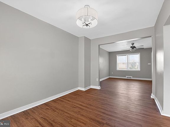 4th image of 1015 Witherspoon Rd