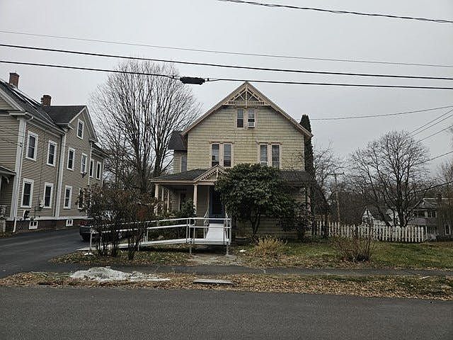 1st image of 42 Garfield St