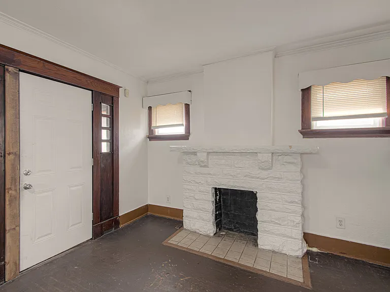 3626 Bellefontaine Ave — Photo 6