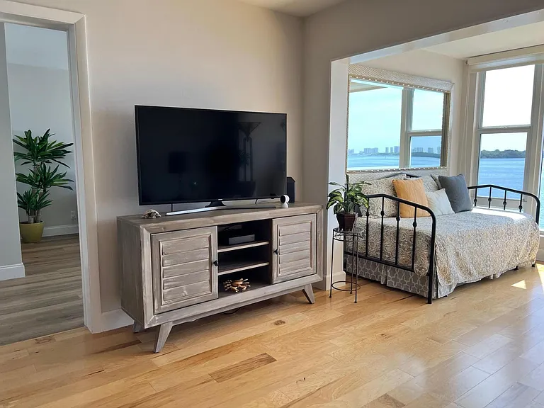 52 Yacht Club Dr #308 — Photo 12