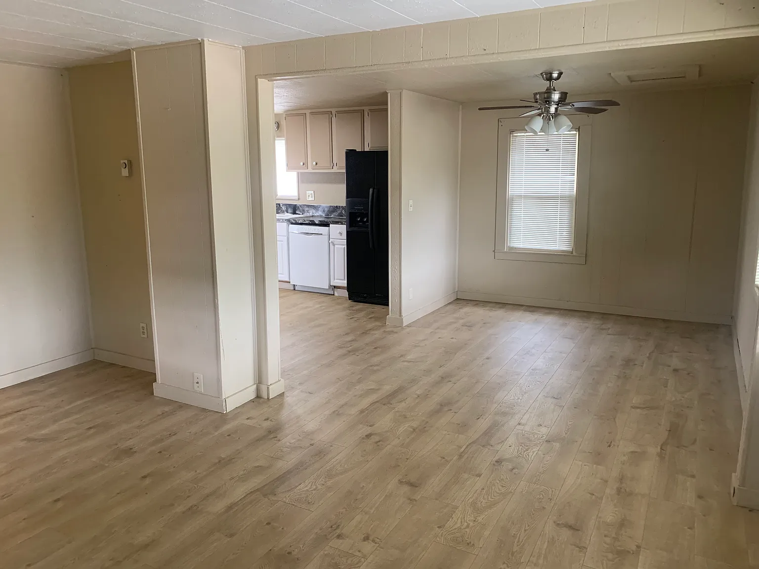 1 bed, 912 sqft, $2,000 — Photo 3