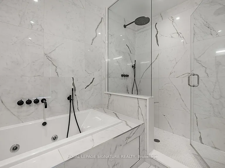 608 Richmond St W #1402 — Photo 14