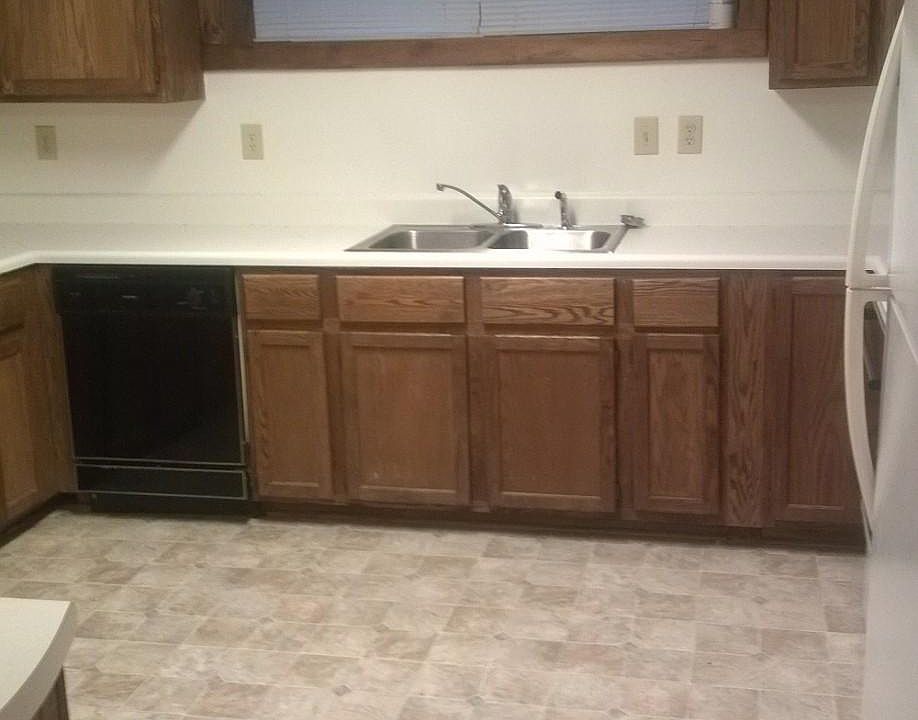 1st image of 6470 Quartz Ln #B