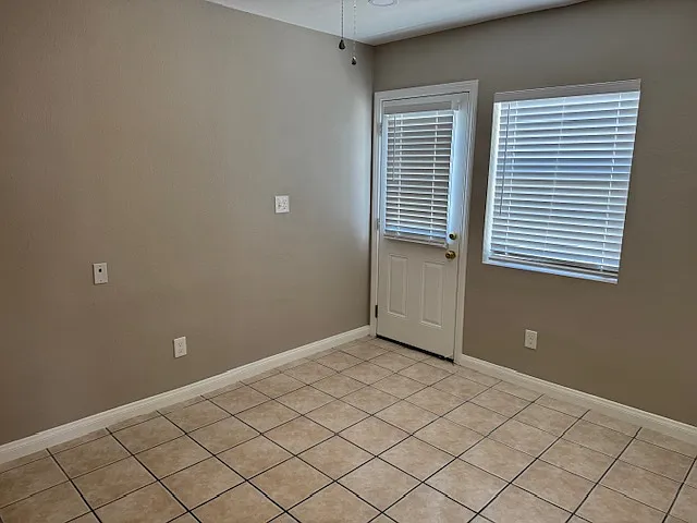 24600 Cypress St #24600 — Photo 22