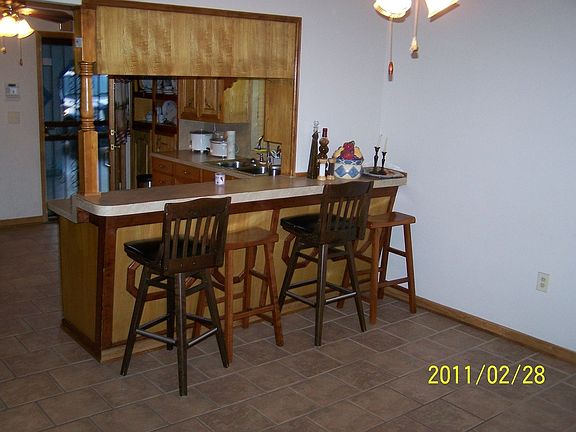 4th image of 1721 Eleanor St