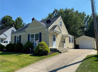 1660 Thornapple Ave, Akron, OH 44301