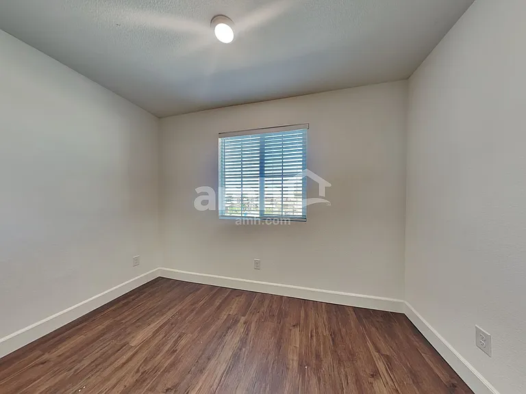 4837 Colossal Star St — Photo 23