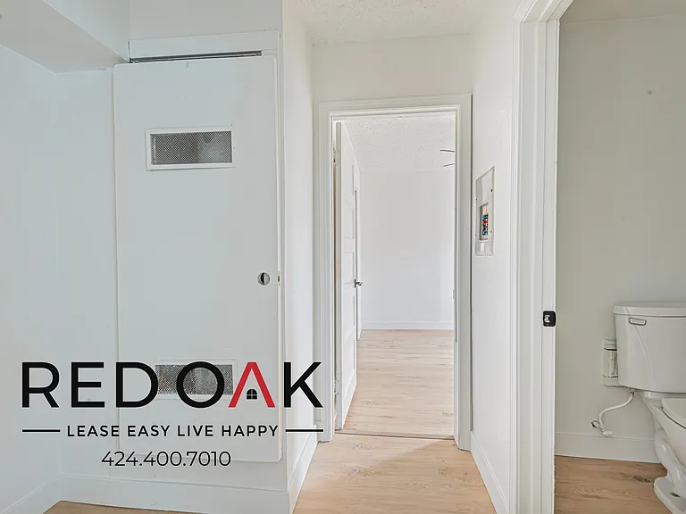 1212 E 76th Pl #4 — Photo 11
