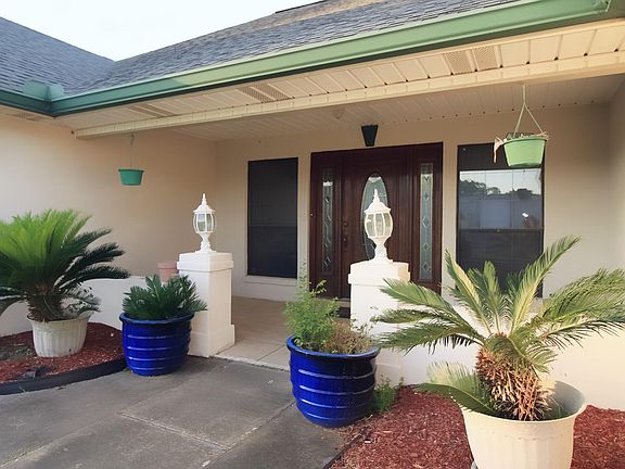 2nd image of 107 Yvette Marie Dr