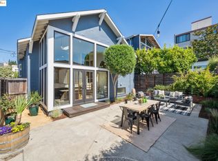 327 Hudson St, Oakland, CA 94618