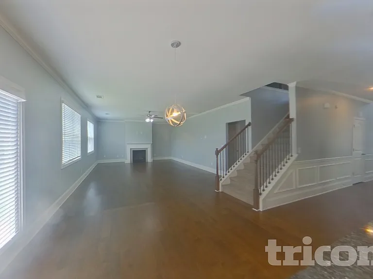 7064 Demeter Dr — Photo 6