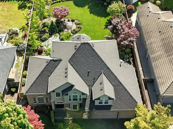 11060 SW Byrom Ter, Tualatin, OR 97062