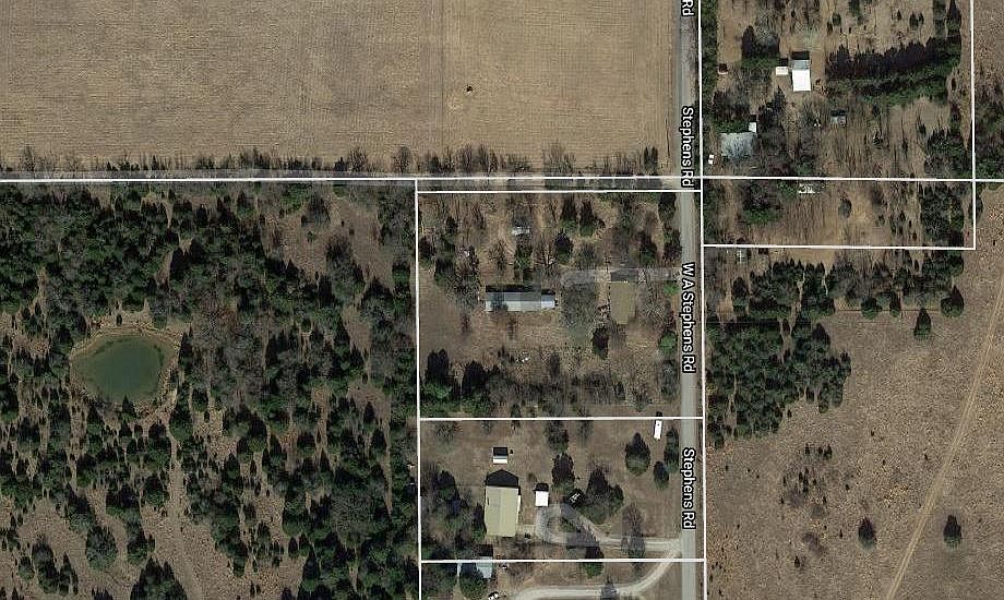 1st image of 528 Stephens Rd