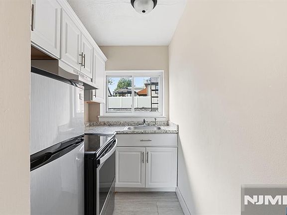 5th image of 207 Polifly Road #4