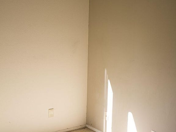 5th image of 806 E Frierson Ave #806