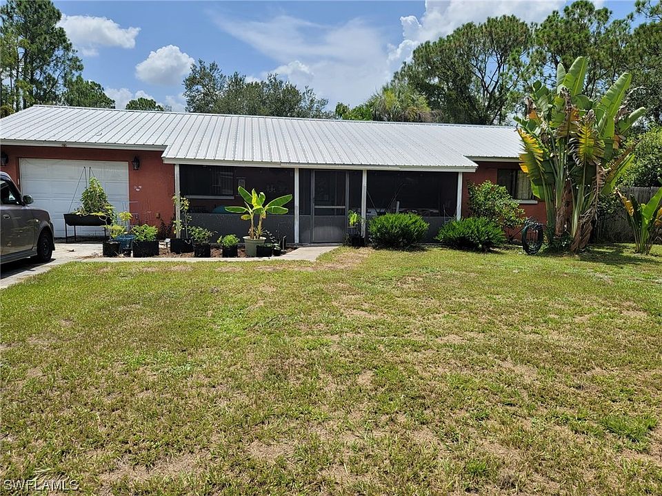 1st image of 1611 Acacia Ave