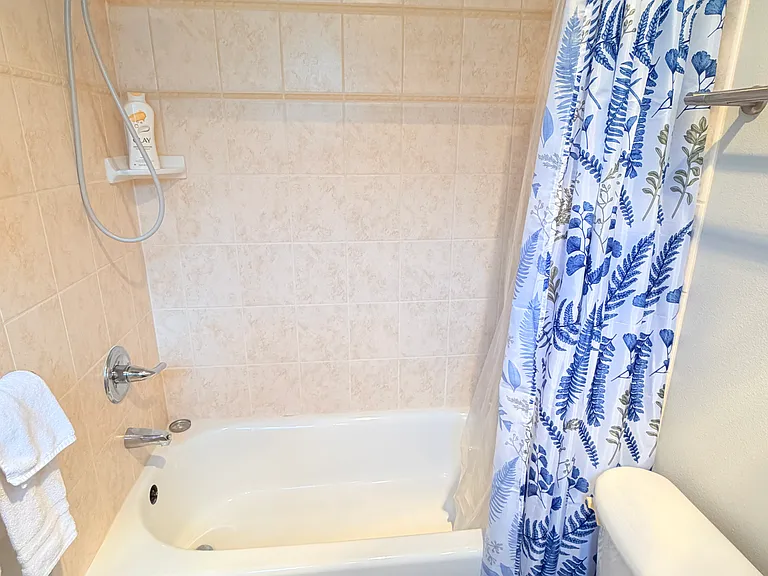 11227 Greenwood Ave N #B — Photo 7