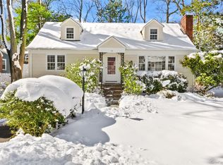 32 Harrison Drive, Larchmont, NY 10538