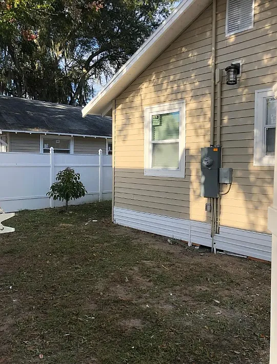 2 bed, 710 sqft, $1,000 — Photo 3