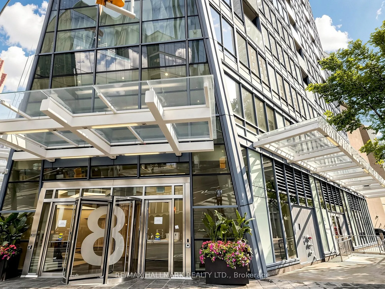 2 bed, $3,850 — Photo 1