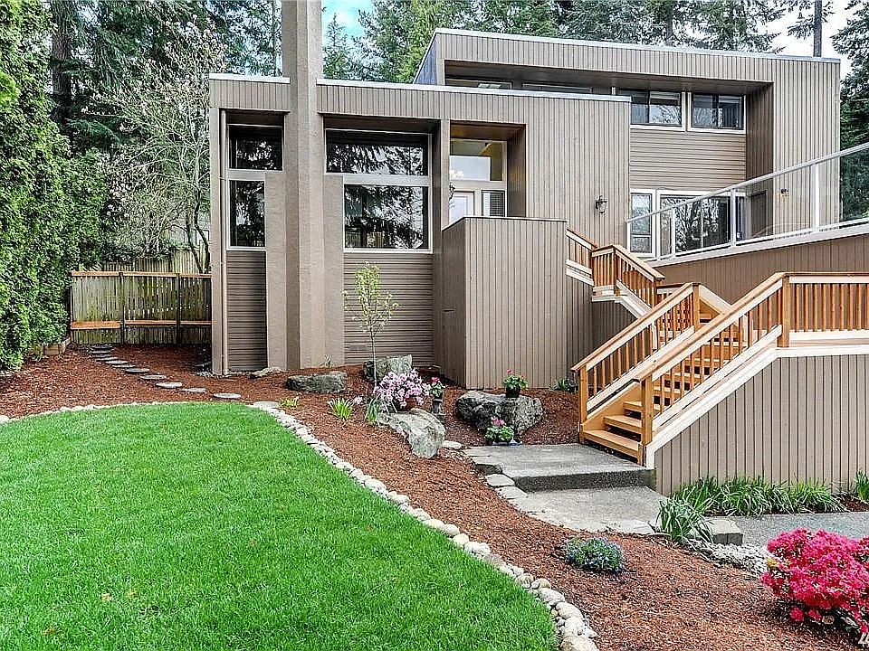 1st image of 4634 144th Pl SE