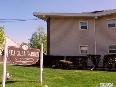 474 Fulton St, Farmingdale, NY, 11735