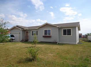 608 14th Pl W, Havre, MT 59501