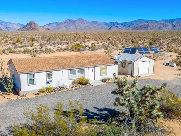 3245 E Flat Top Dr, Yucca, AZ 86438