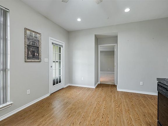 2nd image of 238 Anchor Ln