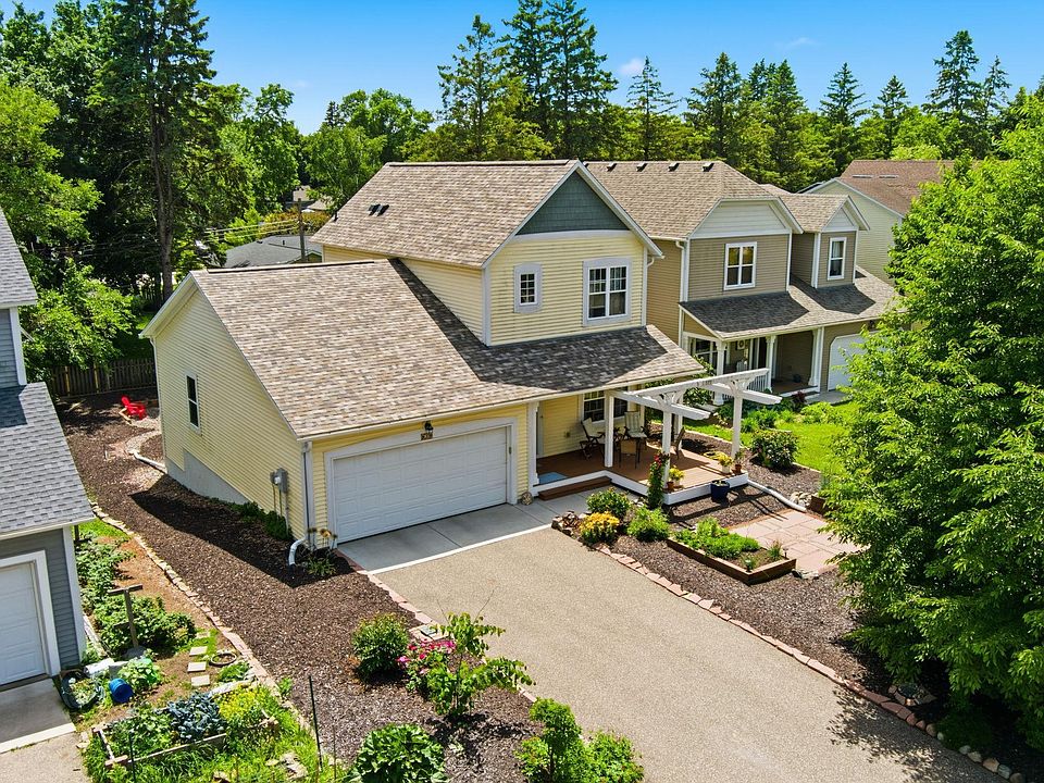1st image of 518 Nevada Ct