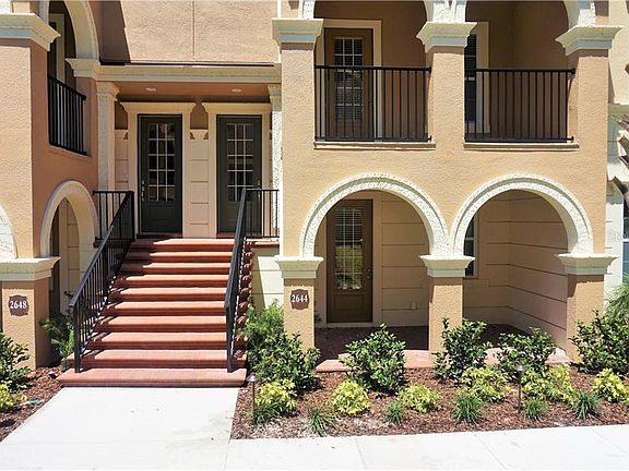 3rd image of 2644 Lobelia Dr
