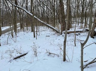 N Jones Hollow Rd, Peoria, IL 61604