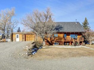 3002 Broadview St #2A, Pincher Creek, AB T0K 1W0