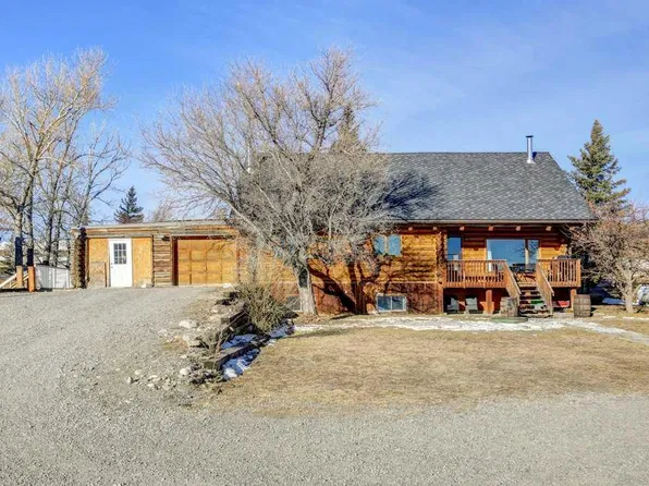 3002 Broadview St #2A, Pincher Creek, AB T0K 1W0