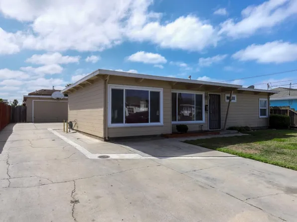 6 Bardin Cir, Salinas, CA 93905